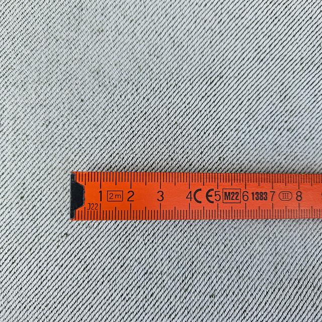Zdjęcie produktu tkanina-bawełniano-konopna-w-splocie-skosnym-oliwkowa