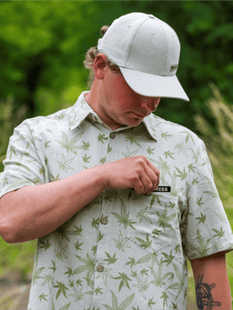 9.koszula-bawelniano-konopna-na-krotki-rekaw-z-nadrukiem-w-liscie